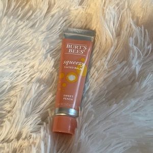 Burt’s Bees - tinted balm